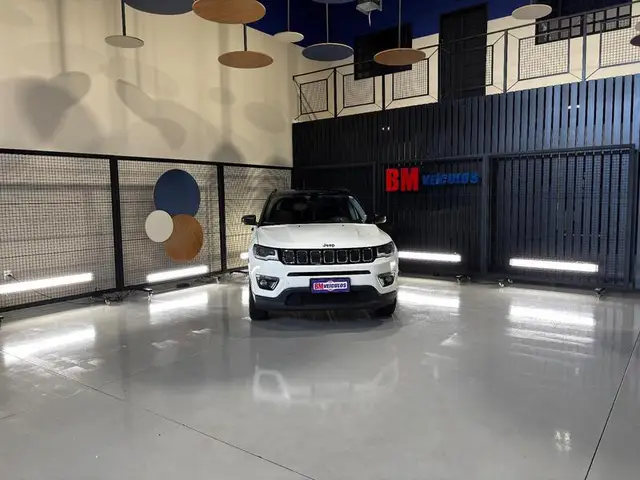 Carro Jeep Compass 2017 2.0 Sport 4x2 (Aut) (Flex)