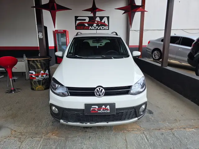 Carro Volkswagen SpaceCross 2013 1.6 8V (Flex)