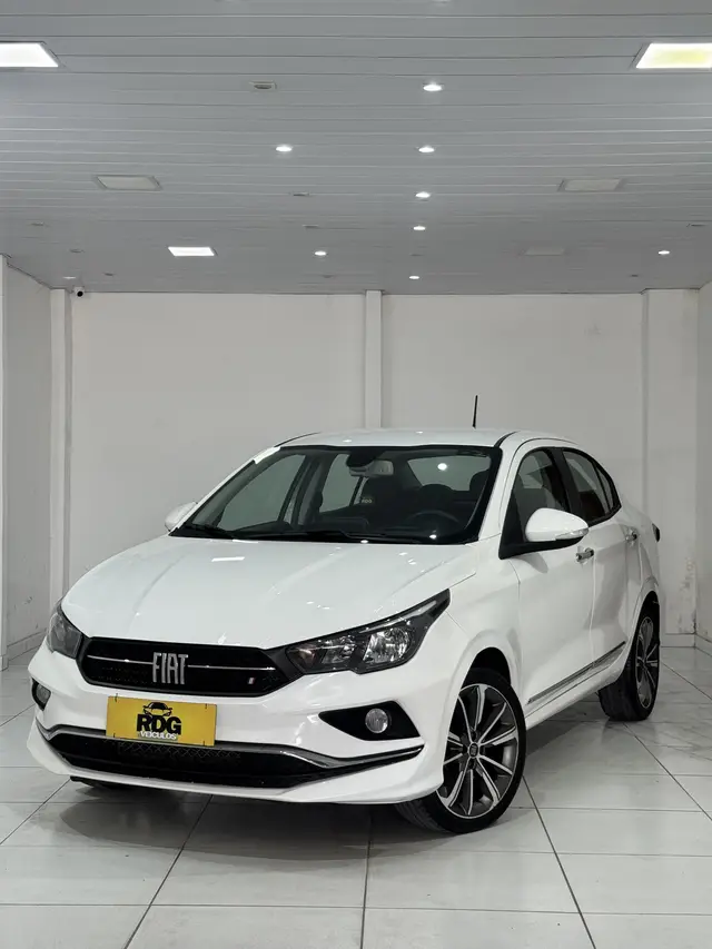 Carro Fiat Cronos 2021 Precision 1.8 (Flex) (Aut)