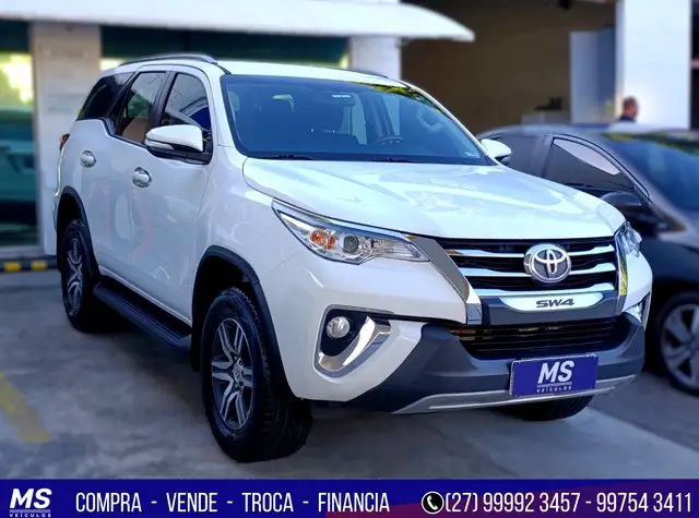 Carro Toyota SW4 2017 2.7 SR 5L 4x2 (Aut) (Flex)