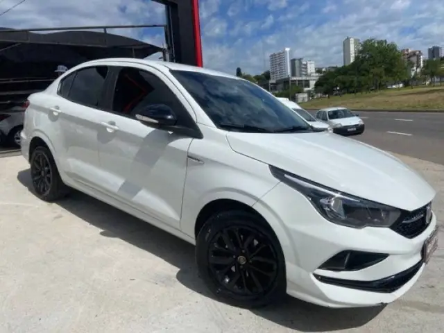 Carro Fiat Cronos 2019 1.3 Drive Firefly (Flex)