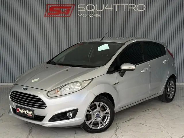 Carro Ford New Fiesta Sedan 2015 1.6 SE PowerShift (Flex)