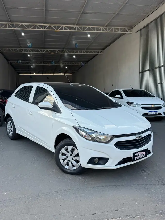 Carro Chevrolet Onix 2019 1.0 LT SPE/4