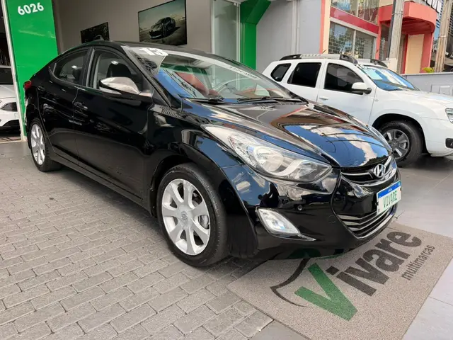 Carro Hyundai Elantra 2013 Sedan 1.8 GLS (aut)