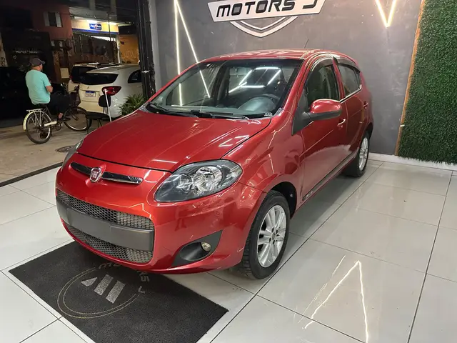 Carro Fiat Palio 2014 Essence 1.6 16V (Flex)