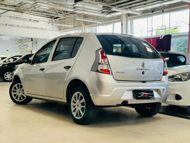 Carro Renault Sandero 2014 Expression 1.6 8V (flex)