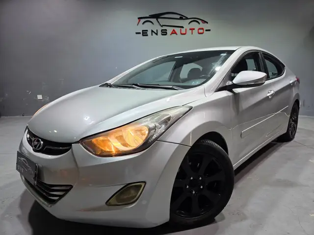Carro Hyundai Elantra 2013 Sedan 1.8 GLS (aut)