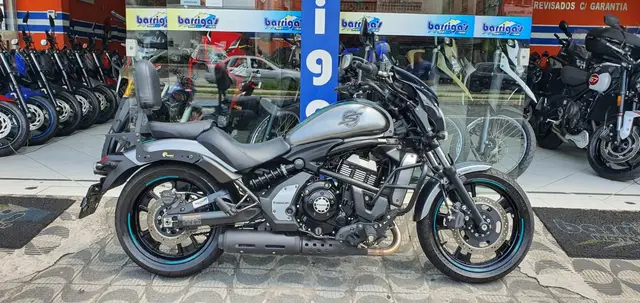 Moto Kawasaki Vulcan 2025 S Café