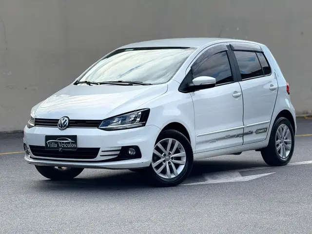 Carro Volkswagen Fox 2019 1.6 MSI Connect I-Motion (Flex)