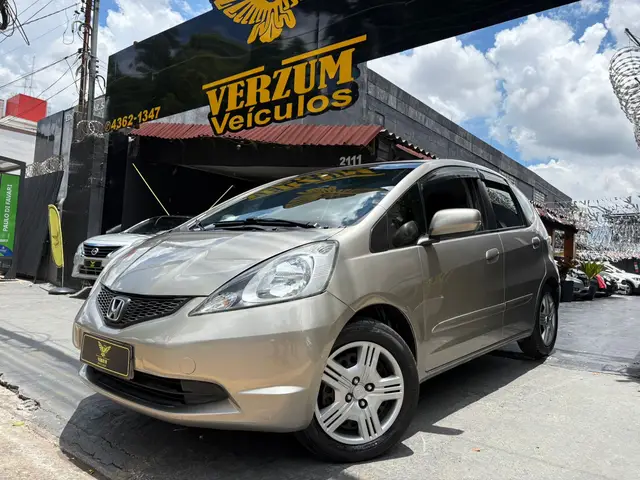 Carro Honda Fit 2011 New  DX 1.4 (Flex)