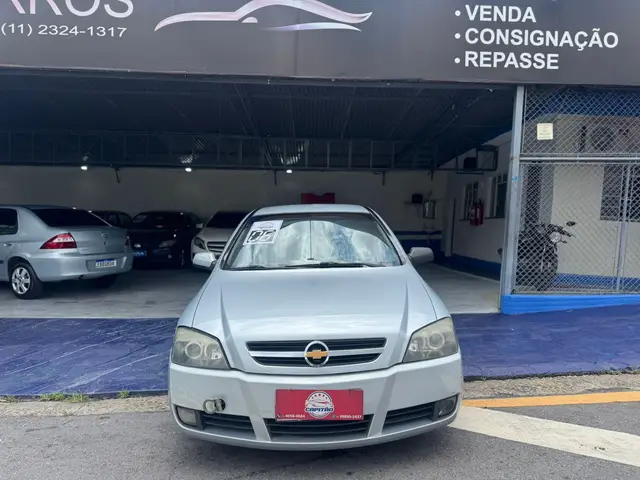 Carro Chevrolet Astra Hatch 2006 Advantage 2.0 (Flex)