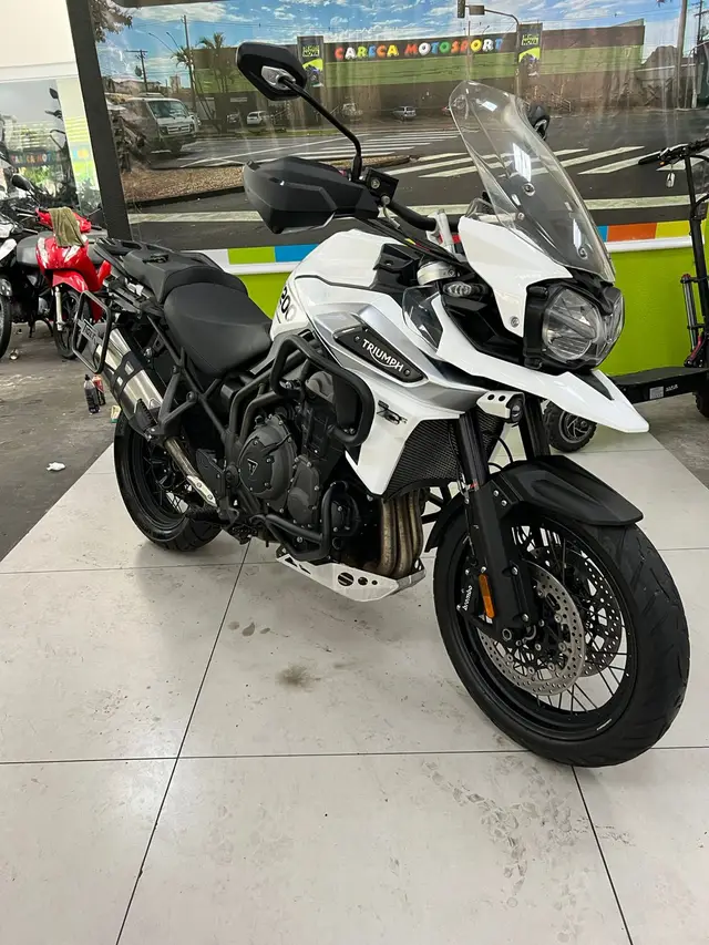 Moto Triumph Tiger 1200 2020 XCX