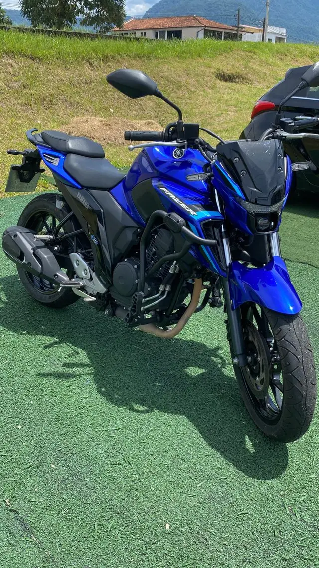Moto Yamaha Fazer FZ25 2025 Connected