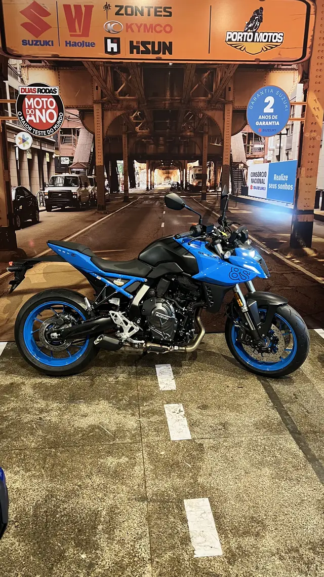 Moto Suzuki GSX-8S 2025 776 cc
