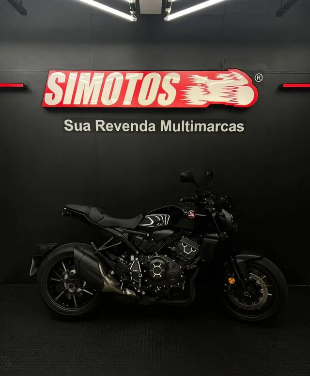 Moto Honda CB 1000R 2023 Black Edition