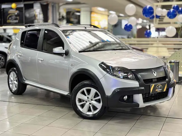 Carro Renault Sandero Stepway 2013 Rip Curl 1.6 16V (Flex)