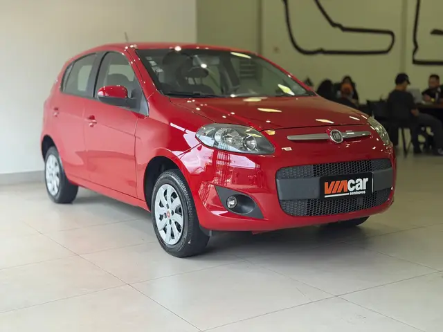Carro Fiat Palio 2013 Attractive 1.4 8V (Flex)