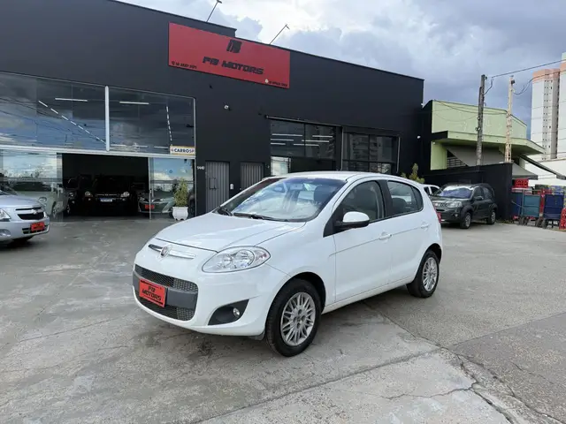 Carro Fiat Palio 2014 Essence 1.6 16V (Flex)