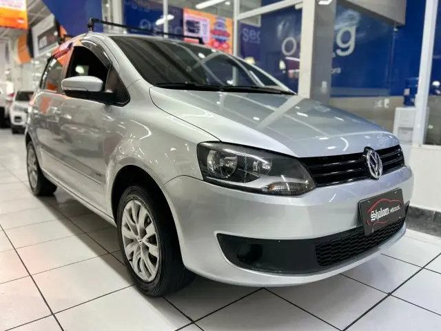 Carro Volkswagen Fox 2013 1.6 VHT (Flex)