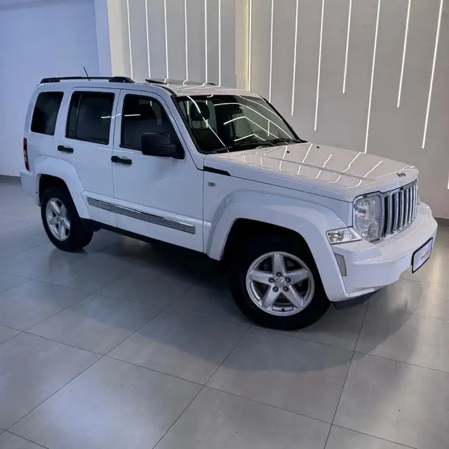 Carro Jeep Cherokee 2012 Limited 3.7 V6 4WD