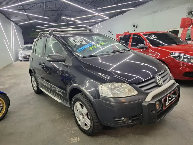 Carro Volkswagen CrossFox 2006 1.6 (Flex)