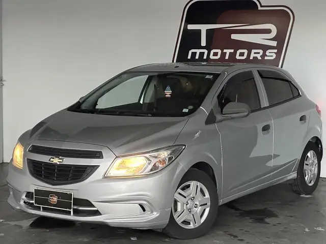 Carro Chevrolet Onix 2017 1.0 Joy SPE/4