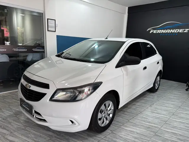 Carro Chevrolet Onix 2019 1.0 Joy SPE/4