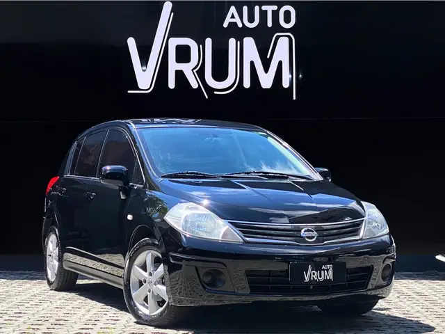 Carro Nissan Tiida 2013 SL 1.8 (flex)