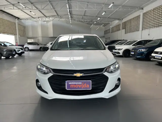 Carro Chevrolet Onix 2024 1.0