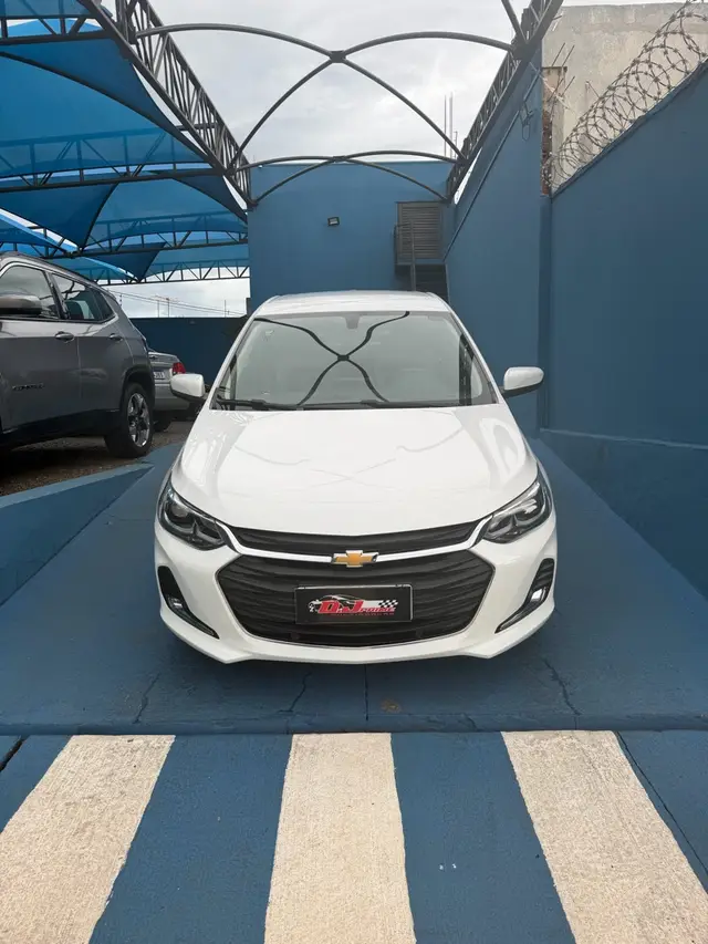 Carro Chevrolet Onix Plus 2024 Premier 1.0 Turbo (Aut.)