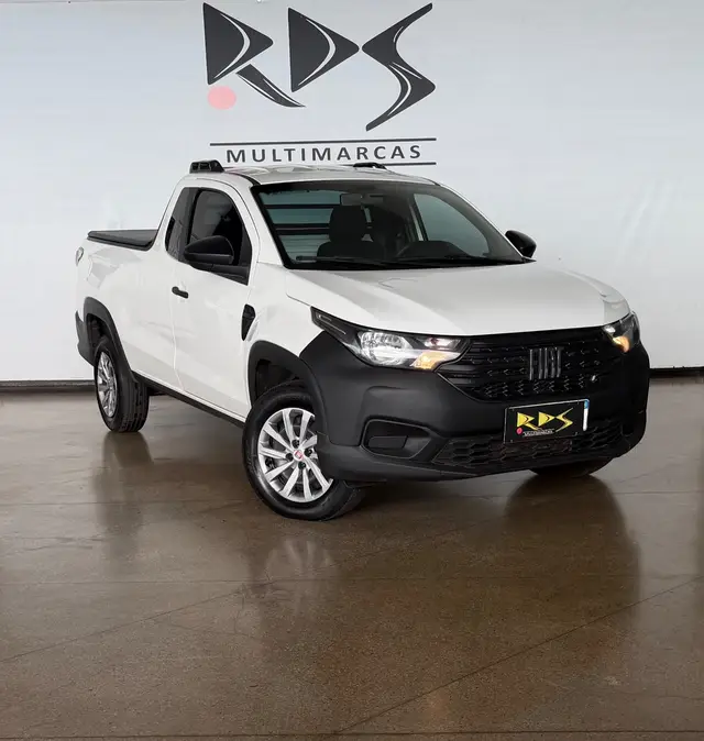 Carro Fiat Strada 2023 Endurance 1.4 Cabine Plus (Flex)