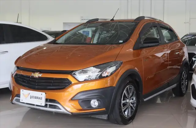 Carro Chevrolet Onix 2017 1.4 Activ SPE/4