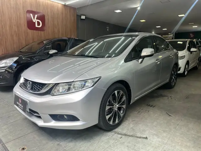 Carro Honda Civic 2016 LXR 2.0 i-VTEC (Aut) (Flex)
