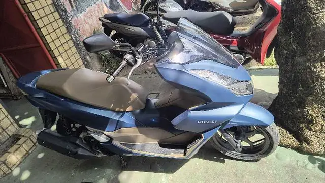 Moto Honda PCX 160 2023 DLX ABS
