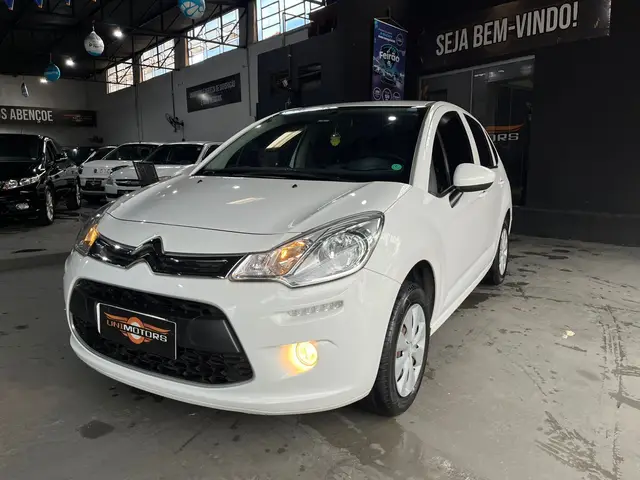Carro Citroën C3 2018 Attraction 1.2 12V (Flex)