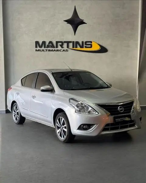 Carro Nissan Versa 2018 1.6 16V Unique CVT (Flex)