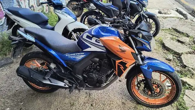 Moto Honda CB 250F Twister 2018 (ABS)