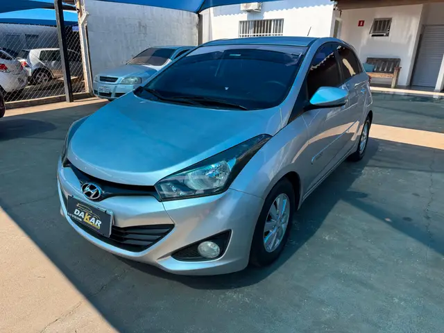Carro Hyundai HB20 2013 C.Style/C.Plus 1.6 Flex (Aut.)