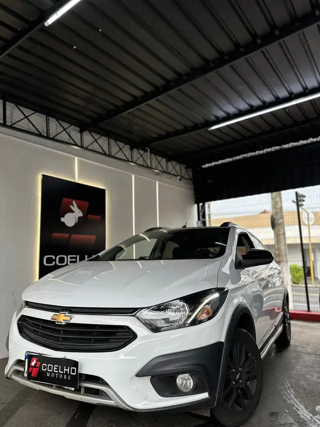 Carro Chevrolet Onix 2019 1.4 Activ SPE/4