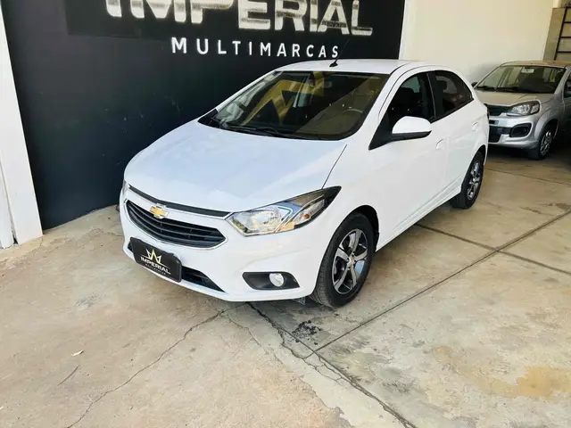 Carro Chevrolet Onix 2018 1.4 LTZ SPE/4 (Aut)