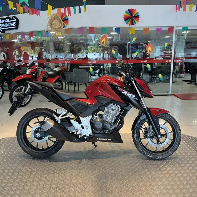 Moto Honda CB 300F Twister 2026 CBS