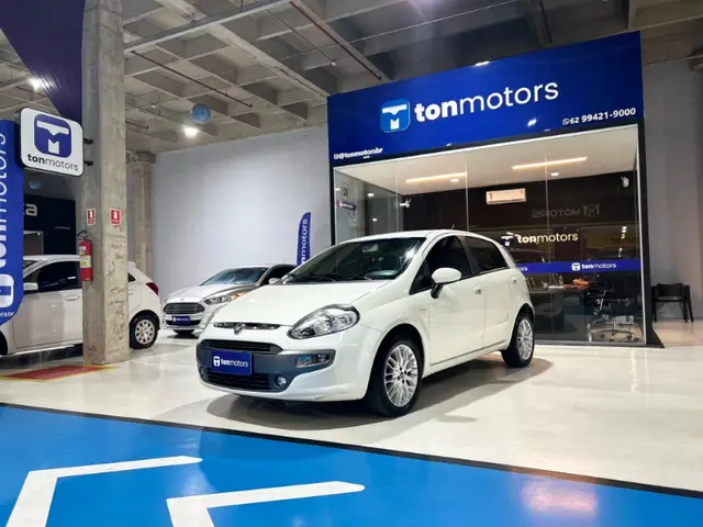 Carro Fiat Punto 2014 ESSENCE Dualogic 1.6 Flex 16V 5p