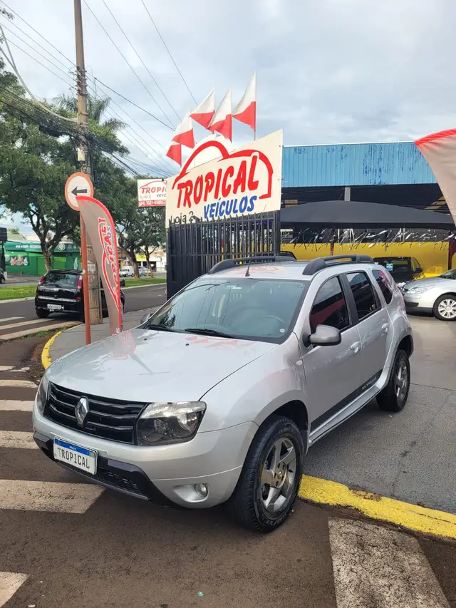 Carro Renault Duster 2015 2.0 16V Dynamique (Aut) (Flex)