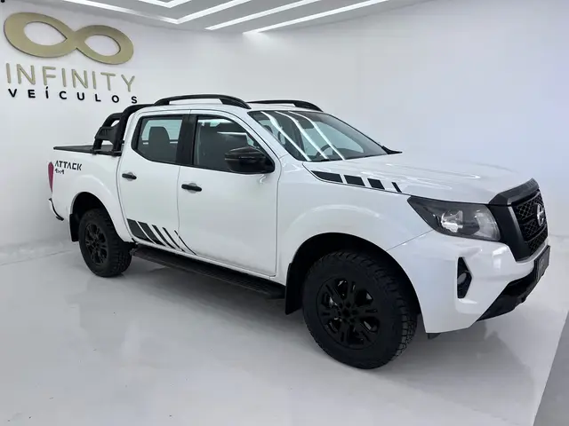Carro Nissan Frontier 2023 2.3 TD CD Attack 4x4