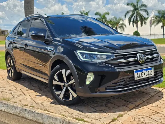 Carro Volkswagen Nivus 2023 Highline 200 TSI