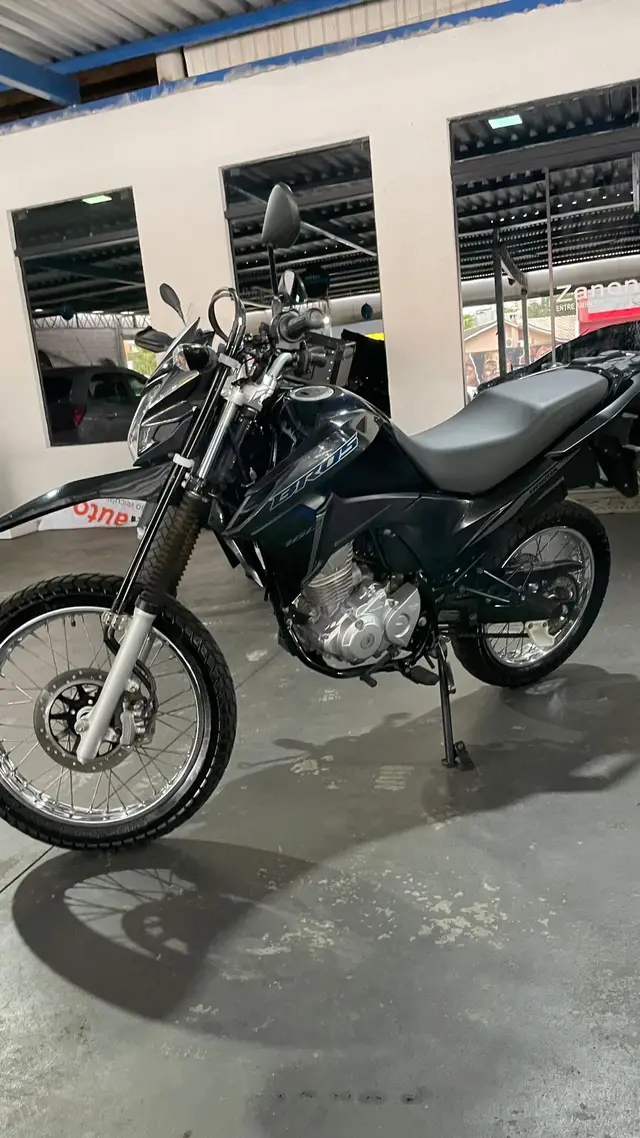 Moto Honda NXR 160 2024 Bros ESDD