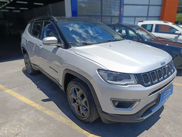 Carro Jeep Compass 2018 2.0 Limited (Aut) (Flex)