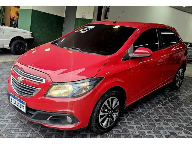 Carro Chevrolet Onix 2015 1.4 LTZ SPE/4 (Aut)
