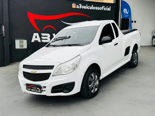 Carro Chevrolet Montana 2020 LS 1.4 (Flex)