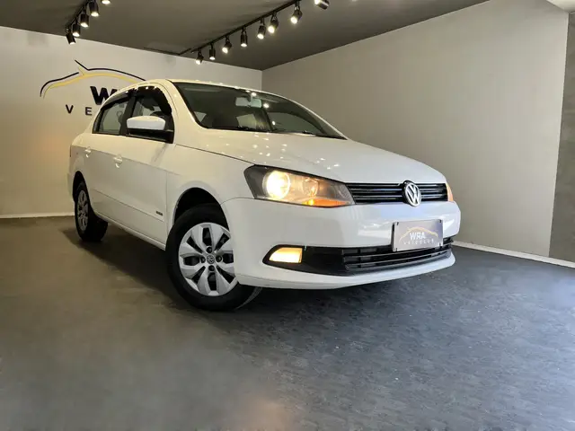 Carro Volkswagen Voyage 2014 1.6 VHT City (Flex)